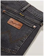 Wrangler Texas Heritage jeans *size 40 waist x 34 leg* Authentic Straight 821