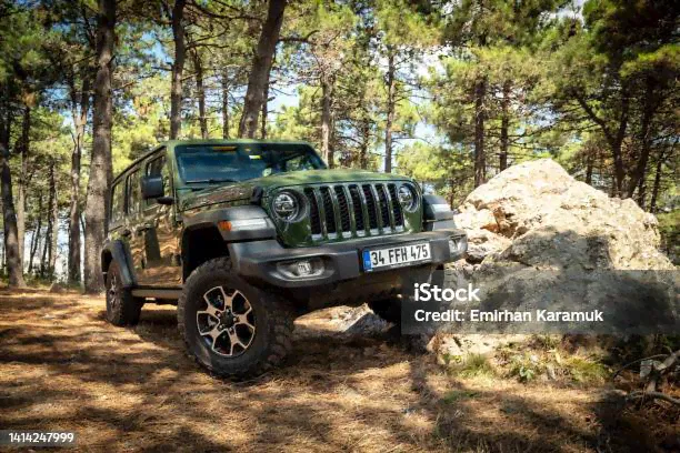 Rubicon Jeep Wrangler — стоковые фотографии и другие картинки Jeep Wrangler - Jeep Wrangler, 2022, Внедорожник