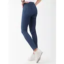 Джинсы для женщин Wrangler Blue Star.