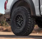 Эксклюзивные диски KMC R18 для Jeep Wrangler: оригинальный стиль