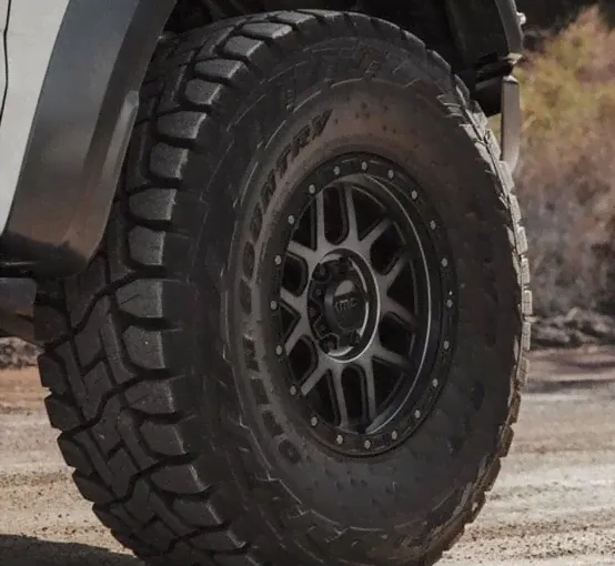 Эксклюзивные диски KMC R18 для Jeep Wrangler: оригинальный стиль-1