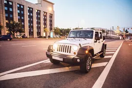 Аренда внедорожника Jeep Wrangler Unlimited, 5 часов