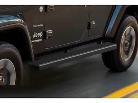 Wrangler JL 2018- Пороги черные алюминий с резиновой накладкой, для 4 дверной модели